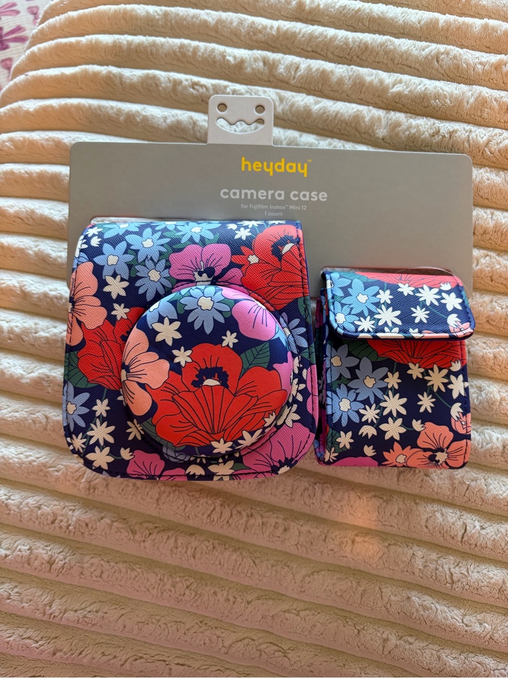 Heyday NWT Polaroid camera case flower design